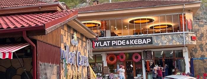 Oylat Çarşı is one of Lieux qui ont plu à Hicran.