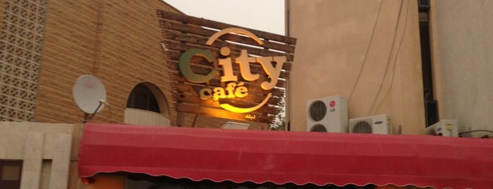City Cafe is one of JÉz'ın Beğendiği Mekanlar.