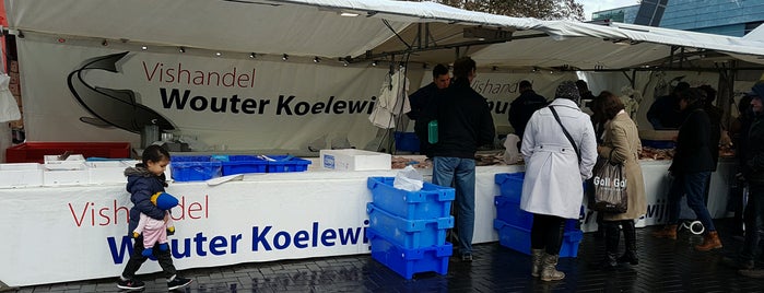 Vishandel Wouter Koelewijn @Weekmarkt is one of Must visit.