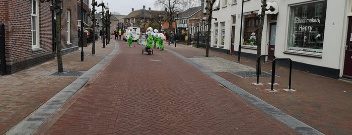 Hogestraat is one of Halandinh's mayorships.