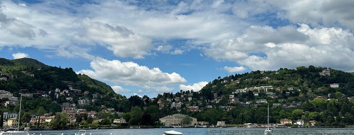 Como is one of Lugares favoritos de clive.