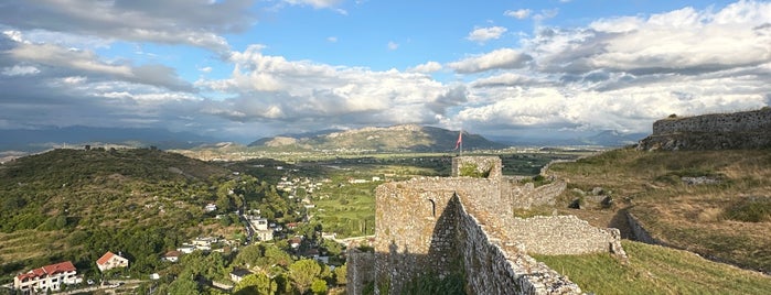 Kështjella e Rozafës is one of S.'ın Beğendiği Mekanlar.