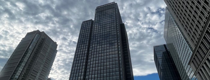 新丸の内センタービルディング is one of 高層ビル＠東京（part1）.