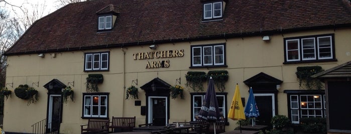 Thatchers Arms is one of สถานที่ที่ James ถูกใจ.