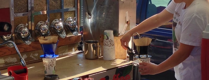 Frankly Good Coffee @ Downtown 3rd Farmers Market is one of Lugares favoritos de Robson.