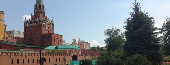 Aleksandrovskiy Garden is one of Moscow.