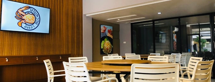 Nai Wan Restaurant is one of phongthon'un Beğendiği Mekanlar.