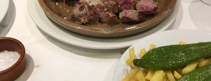 Restaurant Claudia is one of Barcelona Steak Tartar by @joando.