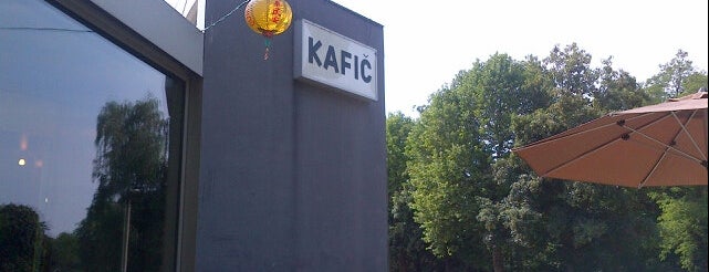 Kafič is one of Locais salvos de lace.