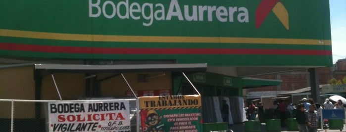 Bodega Aurrera is one of andRuxさんのお気に入りスポット.