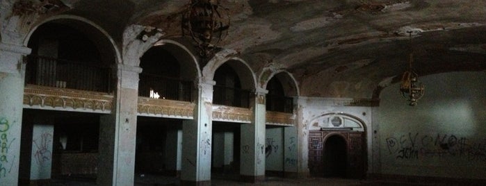 Baker Hotel is one of Ghost Adventures Locations.