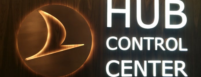 Thy Hub Control Center is one of สถานที่ที่ Murat ถูกใจ.