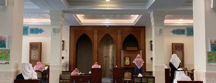 جامع الشيخ ناصر بن عبدالله المفيريج "رحمه الله" is one of สถานที่ที่ Tariq ถูกใจ.
