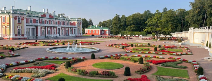 Kadrioru loss | Kadriorg Palace is one of Tallinn #4sqCities.