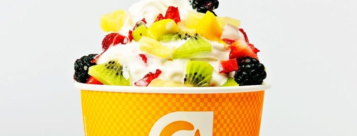 Orange Leaf Frozen Yogurt - Bloomington is one of Lindsay 님이 저장한 장소.