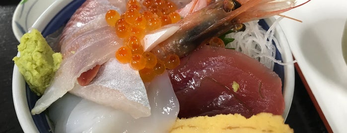 魚市場食堂 is one of モリチャンさんのお気に入りスポット.