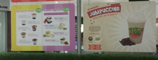 Jump Juice Bar is one of Galway.