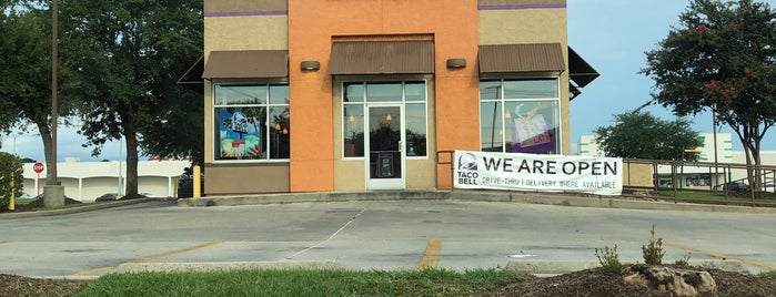 Taco Bell is one of Places I have been in BR.