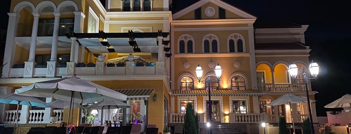 Отель «Джоконда» / La Gioconda hotel is one of Odessa.