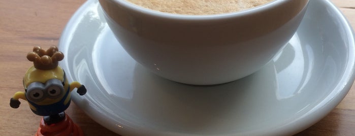 Люблю кофе is one of Херсон.