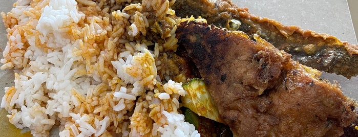 Nasi Kukus Abe Mie is one of Food in Kelantan.