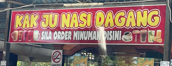 Kedai Kak Ju Nasi Dagang is one of Hotel.