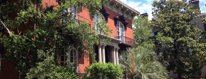 Mercer Williams House is one of Savannah Museums.