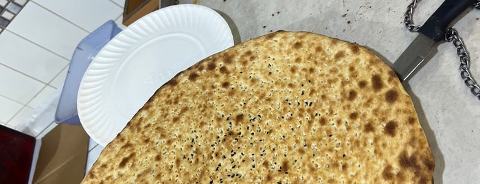 مخبز تميس النزهة is one of breakfast.