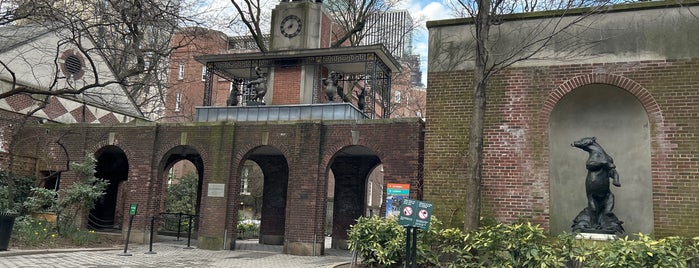 Delacorte Clock is one of central park steven.