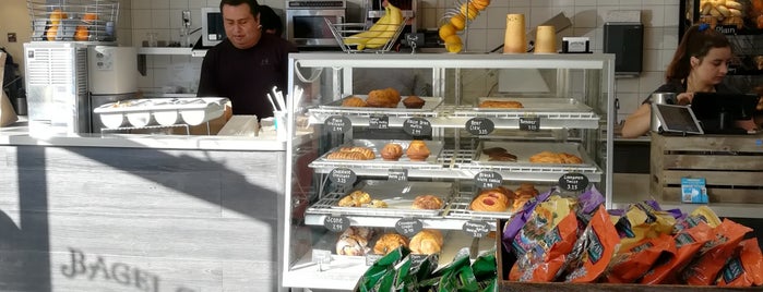 Bagel Guys Bakery is one of San Jose Breakfast.