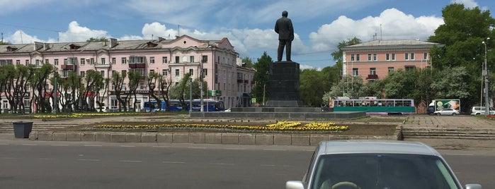 Площадь им. Ленина is one of Комса.