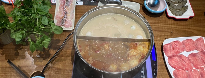 Hong Kong HOTPOT is one of places for her.