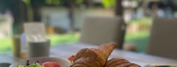 Aslı&Kerem Patisserie is one of İzmir.