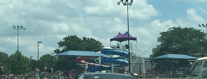 Keokuk Family Aquatic Center is one of "There's nothing to do here.".