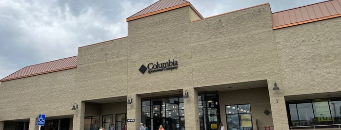 Columbia Factory Store is one of Shop til I drop.