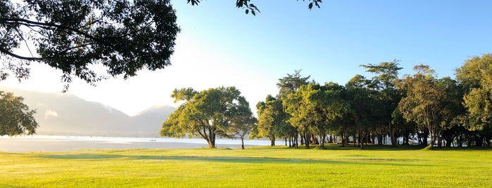 Hotel Amaya Lake Dambulla is one of สถานที่ที่ Galip Koray ถูกใจ.