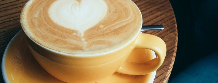 Port-o-Coffee is one of Posti che sono piaciuti a Annette.