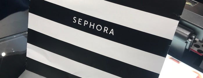 SEPHORA is one of Lieux qui ont plu à Jon Ander.