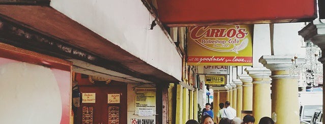 Roberto's is one of Tempat yang Disukai JÉz.