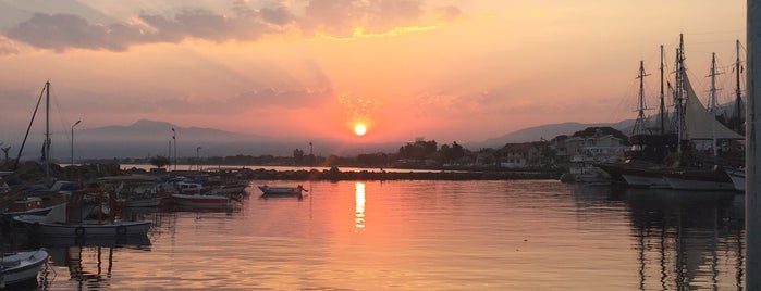 Güzelçamlı Yat Limanı is one of Lugares favoritos de 🇹🇷B@yr@M🇹🇷.