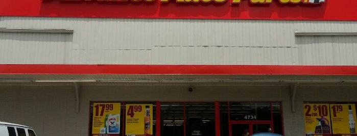 Advance Auto Parts is one of Atheliaさんのお気に入りスポット.