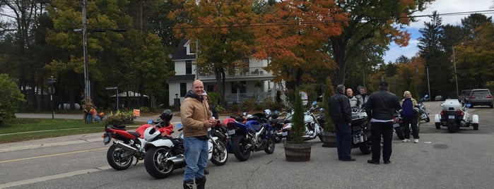 Rosseau Farmers Market is one of Guide to Rosseau's best spots.