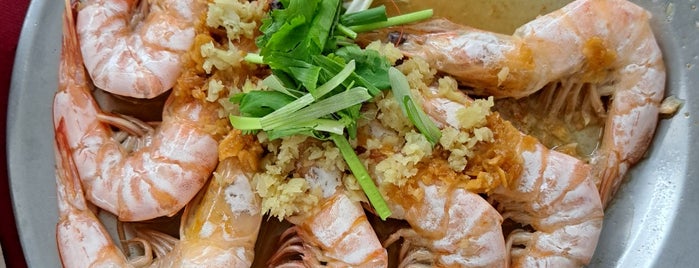 Fatty Crab Restaurant 肥佬蟹海鮮樓 is one of Makan place.