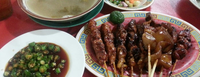 Sate Babi Johan is one of Kendra 님이 좋아한 장소.