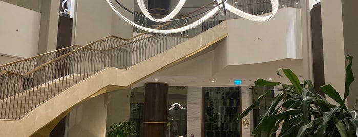 Grand Hyatt Al Khobar Hotel and Residences is one of الشرقية.