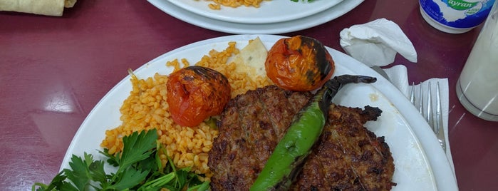 Şeyhmuz Kebap Salonu is one of The Food of Istanbul, Turkey.
