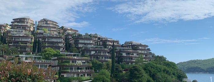 Dukley Hotel & Resort is one of 🇲🇪 Montenegro.