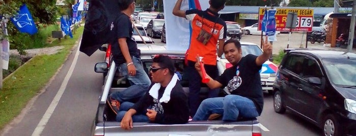 Pejabat Pergerakan Pemuda UMNO Bhg Kota Raja is one of Locais curtidos por ꌅꁲꉣꂑꌚꁴꁲ꒒.