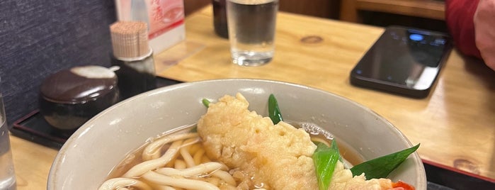 大鶴 is one of うどん・蕎麦屋/京都 - Udon and Soba Restaurant in Kyoto.