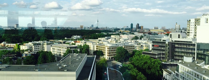 InterContinental Club Lounge is one of Berlin.